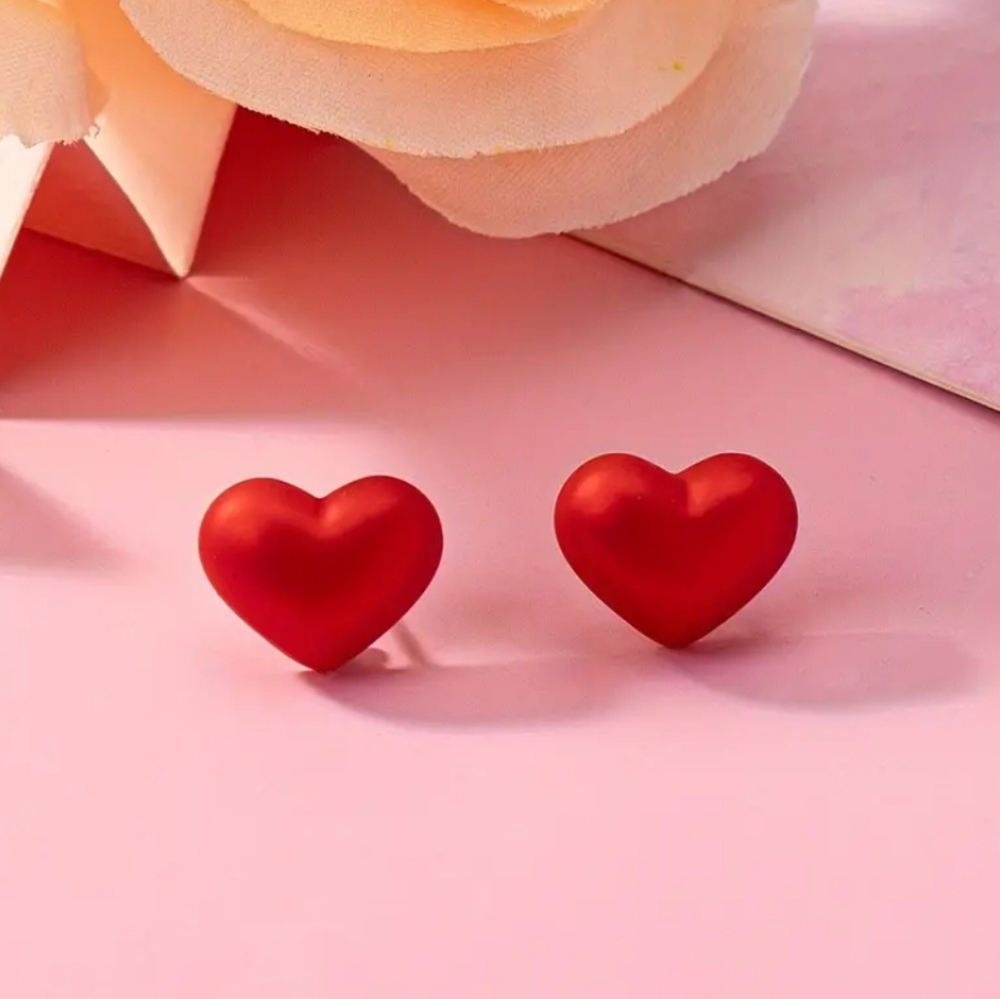 Red Heart Earrings - Picture 6 of 6